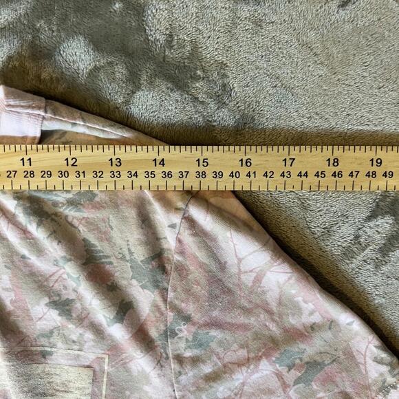 Women's Camo 97 Short Sleeve Graphic T-Shirt - Pink Size Small - Picture 5 of 6